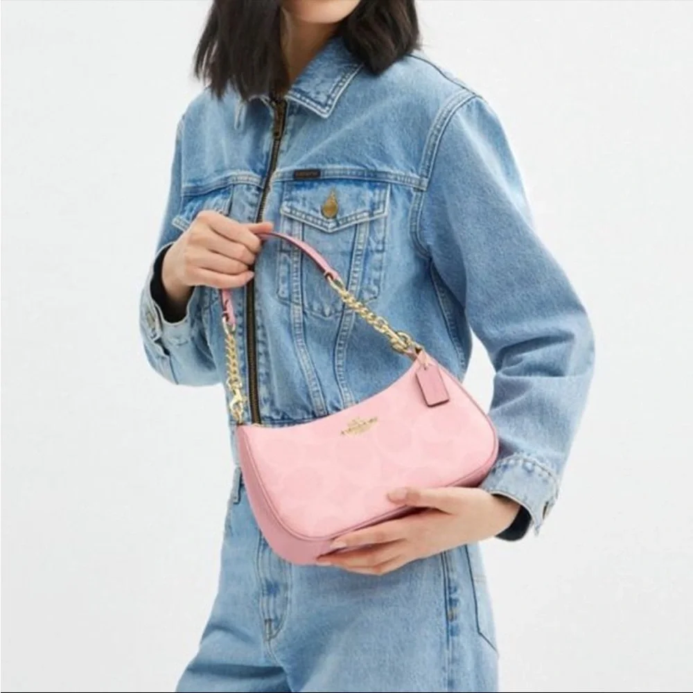 ‼️last 1‼️NWT！COACH TERI SHOULDER BAG IN SIGNATURE CANVAS（COACH CAL51） - Picture 9 of 9